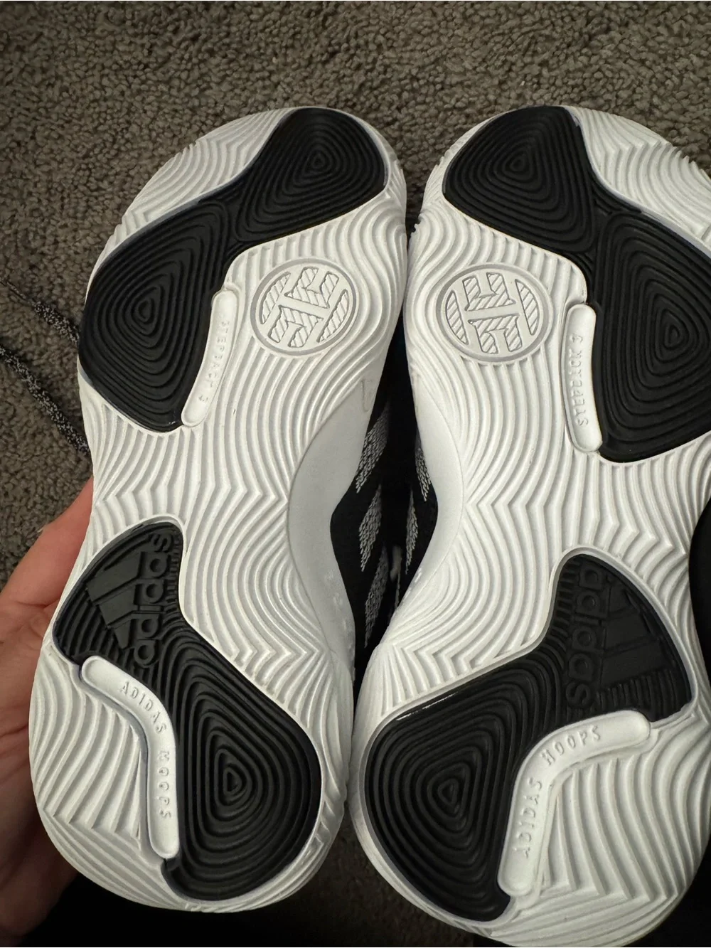 adidas Black and White Kids Basketball Shoes Harden Stepback 3 Size kids 4 NWOT